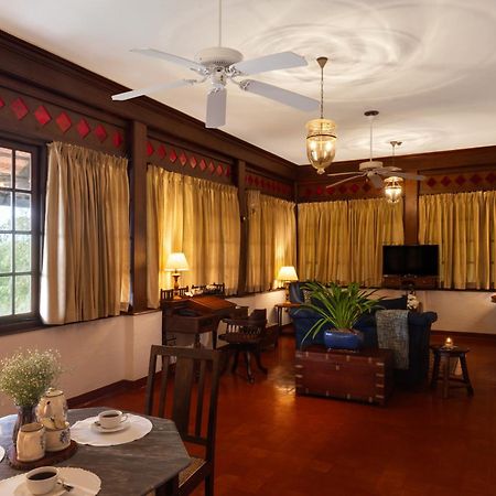 Hotel Brunton Boatyard - A Cgh Earth Experience Kochi Exterior foto